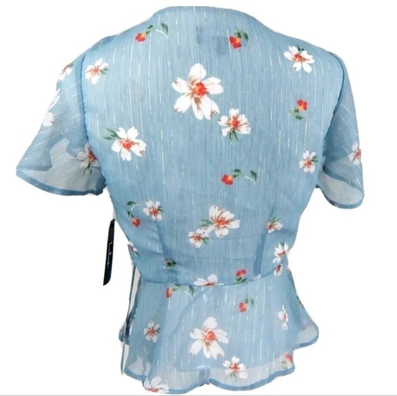 Lulu's Evie Floral Wrap Top - Picture 4 of 5